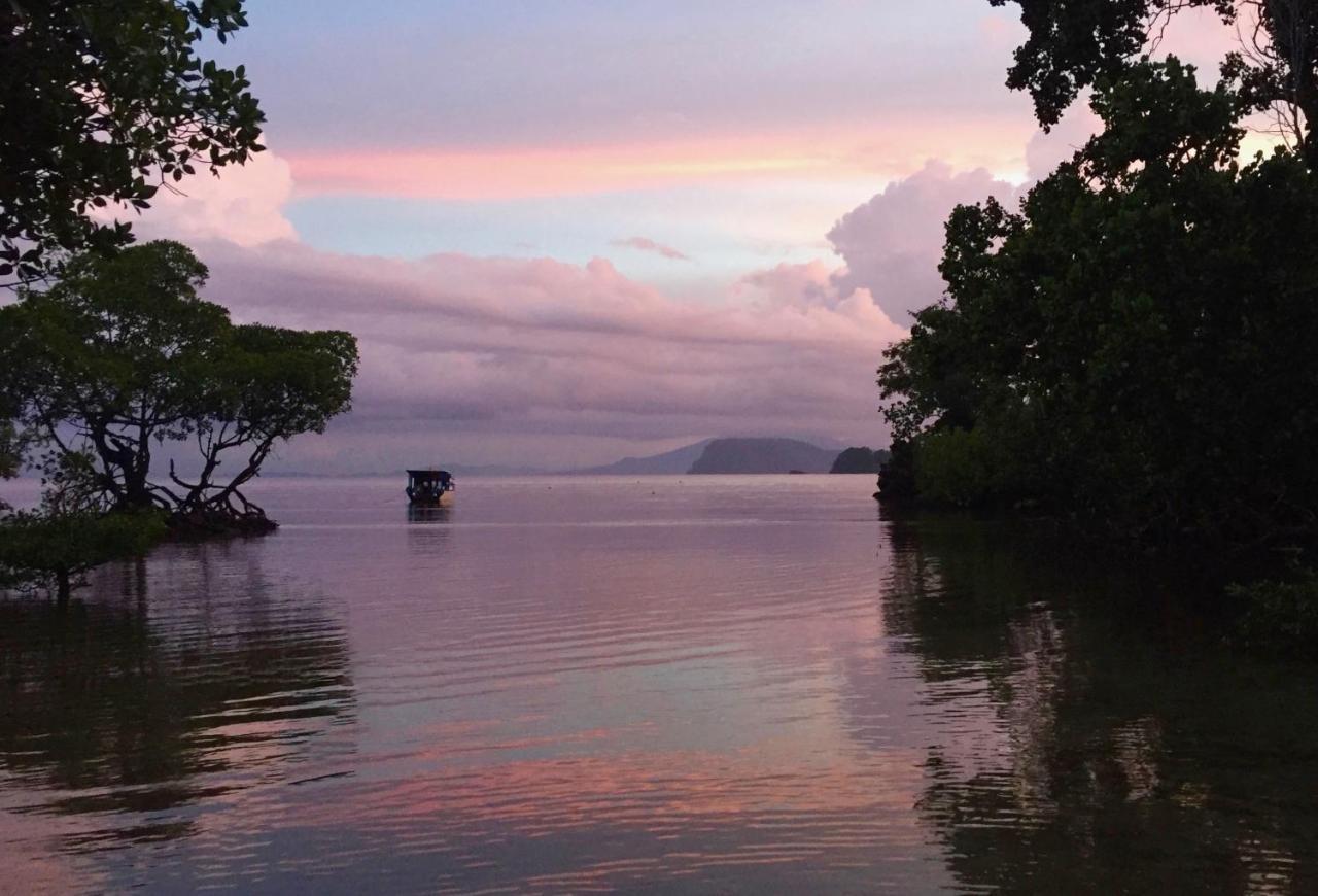 Nomad Divers Bangka Likupang المظهر الخارجي الصورة